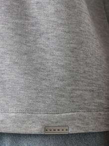 SUMWON Club Nyc 优质超大 T 恤都市街头经典手写徽标运动衫夏季休闲运动舒适服 - 灰色 - 查看 5