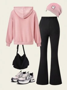 SHEIN Set de 2 piezas Conjunto para niñas preadolescentes de sudadera con capucha rosa de estilo escolar con gráfico de Los Ángeles a juego con pantalones acampanados negros