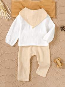 2 件套男婴休闲可爱纯色圆领上衣，搭配纯色裤子和围兜，舒适家居服