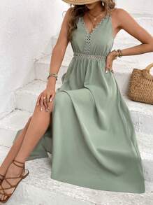 SHEIN Frenchy Women's Solid Color Lace Panel V-Neck Long Dress, Double Shoulder Strap Suspenders, Lace Splicing, V-Neck Long Dress, Solid Green Textured Fabric, Elegant Vacation, Suitable For Daily Wear, Spring/Summer,Sage Green Dress Casual