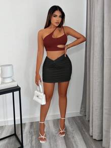 SHEIN SXY Femmes Top Court Asymétrique à Col Découpé sans Manches - Rouge foncé - Voir 5