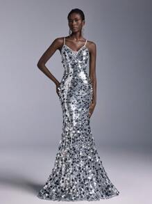 Elitara Elegant And Sexy Women Valentine's Day Silver Large Sequined Spaghetti Strap Backless Heavy Industry Evening Dress Formal Prom Wedding Guest Gown, For Graduation, Dinner Party Dress