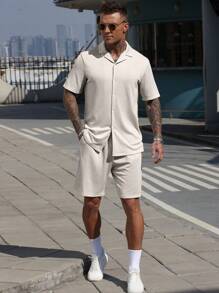 Manfinity CasualCool Schlichtes, modisches, lässiges, einfarbiges Button-Down-Hemdset für Herren