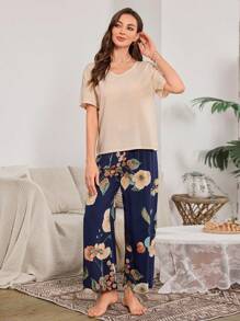 Contrast Floral Bow Loose V-Neck Short Sleeve Top & Pants Pajama Set Holiday Season - Multicolor - View 4