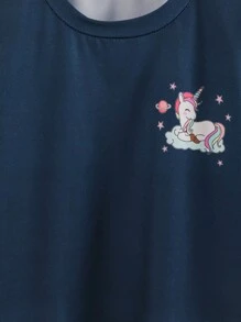 Conjunto de pijama de niña preadolescente con top de manga corta y short con estampado de unicornio