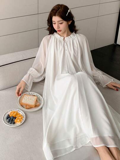 DAZY 女士宽松睡袍，带网眼拼布和荷叶边装饰，睡衣