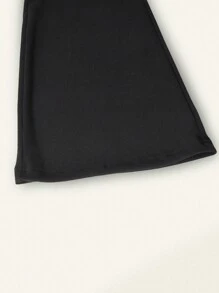 SHEIN Set de 2 piezas Conjunto para niñas preadolescentes de sudadera con capucha rosa de estilo escolar con gráfico de Los Ángeles a juego con pantalones acampanados negros