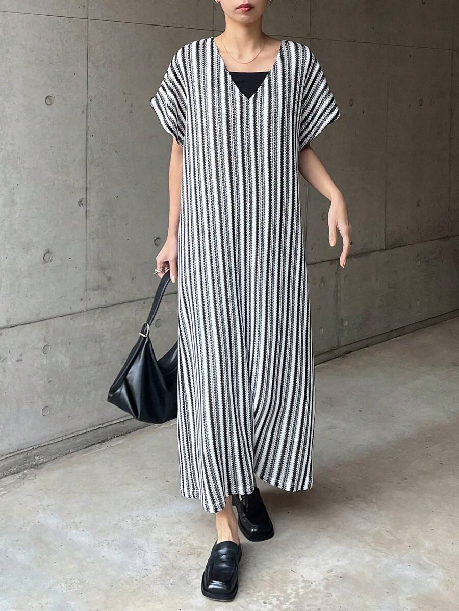 FRIFUL Dames gestreepte losse V-hals vleermuismouwen korte mouwen casual midi-jurk zomerjurk