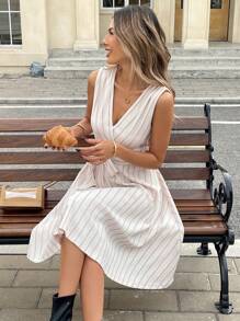 SHEIN Frenchy Women's Casual Commute Striped Sleeveless Mid-Length Dress, Spring/Summer, Striped V-Neck Waist Tie Dress, Textured Fabric,Sleeveless - Multicolor - View 5