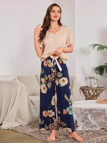 Contrast Floral Bow Loose V-Neck Short Sleeve Top & Pants Pajama Set Holiday Season - Multicolor - View 5