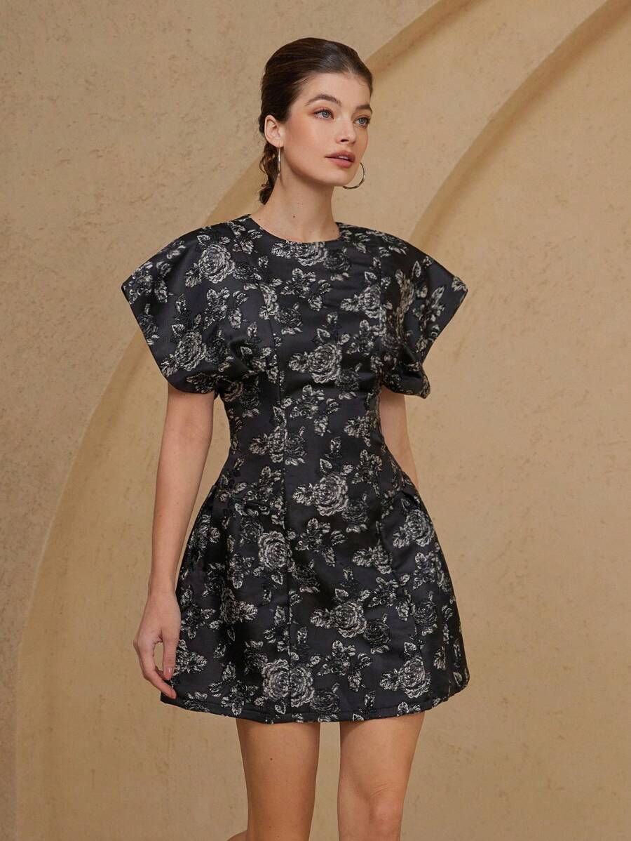 Chiquease 复古优雅超大撞色纹理提花面料盖袖腰部修身女式短裙 - 黑色 - 查看 1