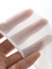 DAZY Blusa de gasa transparente con cuello en V, decorada con perlas y lentejuelas, con diseño de parches y volantes, para citas nocturnas, bodas - Blanco - Ver 3