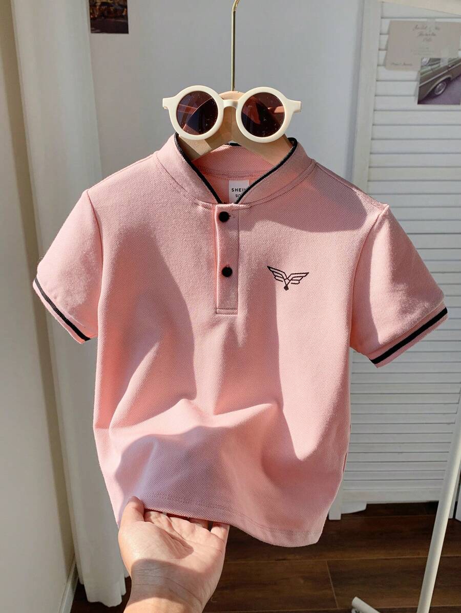 SHEIN 男婴舒适休闲百搭学院风珍珠面料 Polo 衫,短袖 T 恤,春夏季适合室内、户外、日常、运动、玩耍、派对、拍照、度假、节日 - 粉色 - 查看 1
