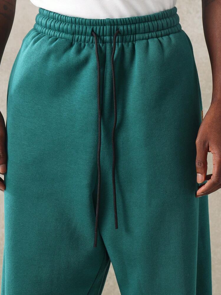 Pantalones deportivos clásicos de corte relajado y cómodos