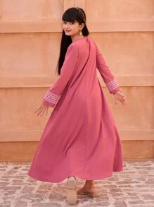 Tween Girl Elegant Embroidered Long Dress - Pink - View 2
