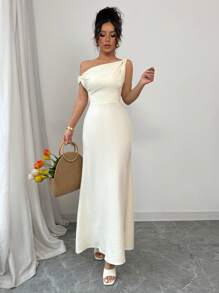 Chiquease Women's French Style One-Shoulder Fishtail Dress, For Spring/Summer Holiday - Apricot - View 3