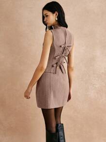 Poéselle 女士立领系腰上衣和迷你裙两件套，通勤装 - 卡其色 - 查看 2