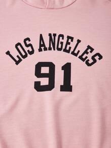 SHEIN Set de 2 piezas Conjunto para niñas preadolescentes de sudadera con capucha rosa de estilo escolar con gráfico de Los Ángeles a juego con pantalones acampanados negros
