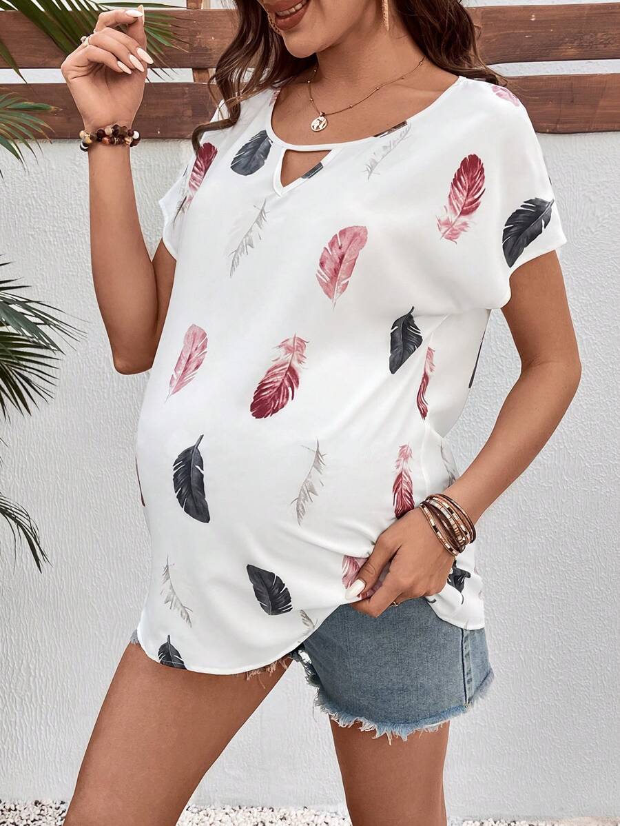 SHEIN Maternity Feather Print Keyhole Neck Batwing Sleeve Shirt - Multicolor - View 1