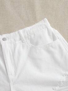 SHEIN EZwear Plus Size Plain Color Casual Denim Shorts - White - View 5
