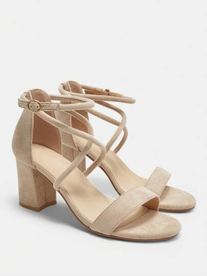 CUCCOO CURVES Sandálias de Salto Alto com Tira no Tornozelo, Conforto Clássico, Modelo Preto, Plus Size Feminino, Calçados Primavera de Ajuste Largo