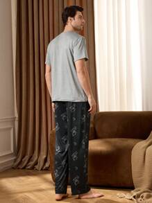 2pcs/Set Men Star Print Crew Neck Short Sleeve T-Shirt And Pants Pajamas Set