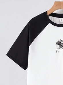 SHEIN Teen Boys' Casual Short Sleeve T-Shirt, Sporty Street Punk Rock College Daily Outing Party Festival, Suitable For Spring/Summer, Black & White Colorblock Abstract Line Figure Print T-Shirt