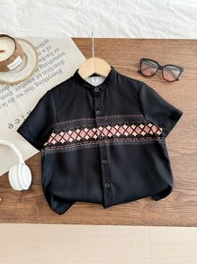 SHEIN 1 件装年轻男孩休闲花卉印花亚麻舒适短袖立领衬衫，适合外出、节日、学校、居家、春夏