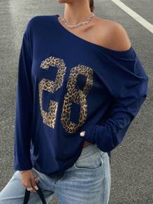 Chiquease 女式休闲海军蓝露肩数字印花 T 恤上衣，秋季
