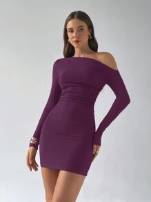 Aloruh Women's Long Sleeve Purple Mini Dress: One Shoulder Sexy Design,Off The Shoulder Top - Purple - View 3