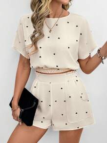 Easowa 2pcs Spring Drawstring Shirt And Shorts Set, Apricot Base With Black Heart Decor, Suitable For Dating And Valentine's Day - Apricot - View 4