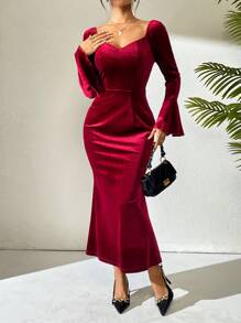 Calvaya French Style High-End Luxurious Niche Burgundy Velvet Dress Women, Suitable For Gala/Party, Autumn/Winter