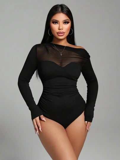 BamGleam Body de mujer asimétrico con hombros de malla y fruncido, color negro