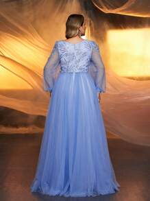 Glamrae Plus Size Elegant Romantic Light Blue Luxury Rhinestone Pearl Embroidery Decoration Mesh See-Through Long Sleeve Large A-Line Formal Dress, Suitable For Parties, Celebrations And Get-Togethers