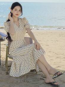DAZY Women's 2 Pieces Set: Polka Dot V-Neck Puff Sleeve Cropped Blouse And Ruffle Hem Skirt