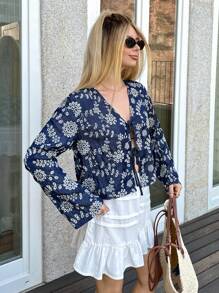 SHEIN Forever 21 春夏女士情人节/休闲/复古/节日/乡村音乐会/早午餐/返校节/复活节/宾客/茶会/基本款/音乐会女士/舞会/婚礼/狂欢节/正式/西部/鸡尾酒会/俱乐部/春季服装/生日/可爱/优雅/外出/度假/办公室/机场/2000 年代风格/街头服饰/杏色吊带套头衫 - 藍色 - 查看 5