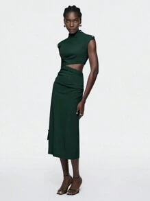 Maija 2025 夏秋新款橄榄绿 V 领金属纽扣肩部设计不对称镂空腰部镂空女装，优雅适合商务、休闲、日常通勤、海滩度假、婚礼嘉宾、乡村音乐会、机场装、90 年代复古办公室穿着 - 墨綠色 - 查看 4