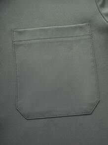 SHEIN Manfinity Dauomo 男士简约休闲衬衫，时尚日常穿着 - 綠色 - 查看 4