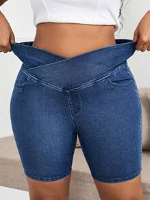 Dripcurv Plus Size Women's Stretch Denim Shorts, Casual Skinny Fit ,Casual Denim Knitted Stretch Short Leggings  ,Super Short Cycling Shorts,Casual Daily Wear ,Yoga Sports  ,High Waist Crossed Design Skinny