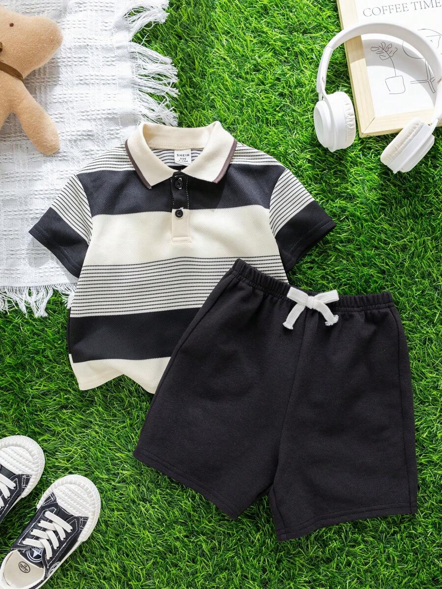 SHEIN Leap Crew 2 件套男童/女童休闲条纹 Polo 衫和黑色短裤套装，适合春夏季 - 黑與白 - 查看 1