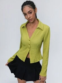 GENKIRA Blusa ajustada con cuello en V, diseño de abertura, textura de burbuja en verde amarillento, corte 2025 - Verde - Ver 1