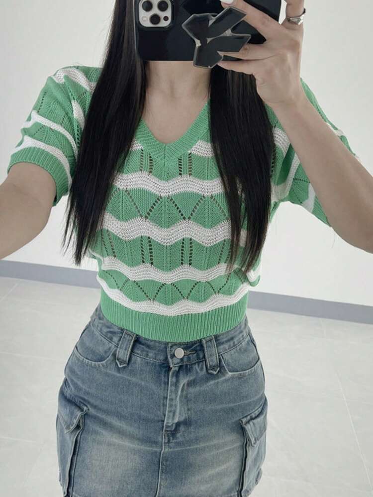 Women V-Neck Contrast Color Block Short Sleeve Knitted Crop Top, Green, Spring/Summer