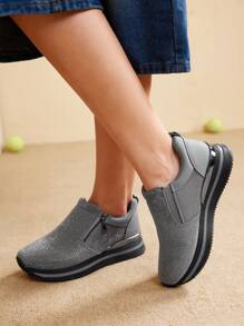 CUCCOO EASI New Lightweight Soft Sole Anti-Slip Casual Sneakers For Women, Fashion & Versatile Tainers