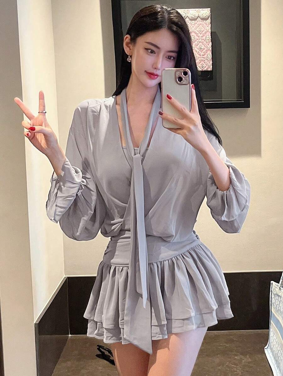 DAZY Đầm Mini Thiết Kế Eo Xếp Ly Phong Cách Quý Cô Thanh Lịch - Xám - Xem 1