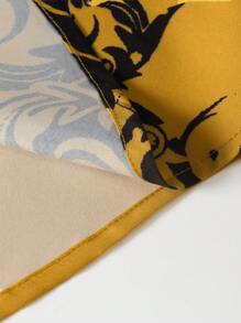 Manfinity Homme Men's Casual Retro Print Short Sleeve Button-Down Shirt (Abstract Floral Print) - Yellow - View 5