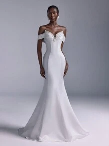 SHEIN Belle Vestido Longo Elegante e Luxuoso de Cetim Creme Franzido com Cauda de Sereia, Adequado para Casamentos, Festas, Feriados, Galas e Eventos Formais - Bege - Visão 2