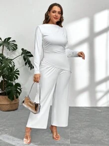 SHEIN Privé 大码优雅休闲两件套，白色不对称领褶皱修身不对称下摆长袖 T 恤和高腰直筒裤，春/秋