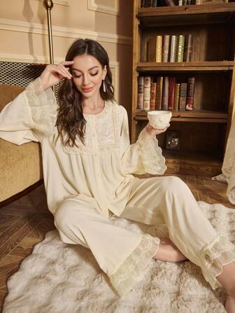 PalaceNights 女士复古宫廷风格蝴蝶刺绣蕾丝边长袖和长裤睡衣套装