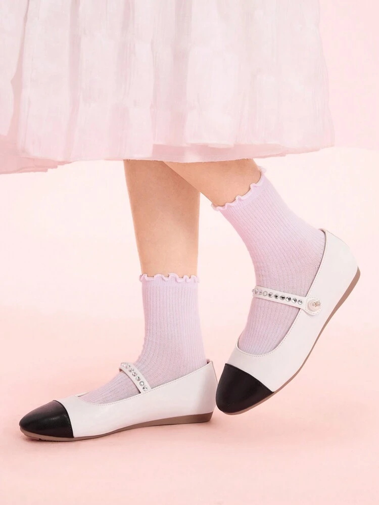 CUCCOO DOLLMOD Women's Fashion Cute Black & White Patchwork Chain Round Toe Flat Shoes, Comfortable Casual For Work, Dating, Shopping Valentine's Day