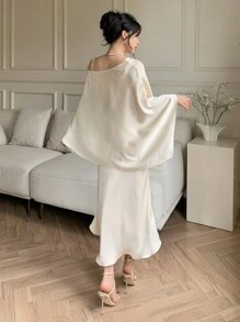DAZY 优雅两件套婚礼宾客套装：宽松露肩短袖衬衫和吊带裙，春夏 - 米色 - 查看 2